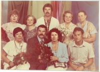Весільне фото Люби і Мирослава Мариновичів, 1986 р. Свідки – Ольга Гейко і Зорян Попадюк